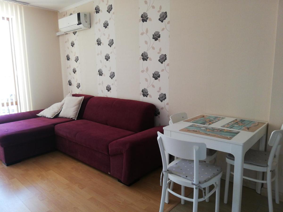 Supreme Beach Apartments Balchik Exterior photo