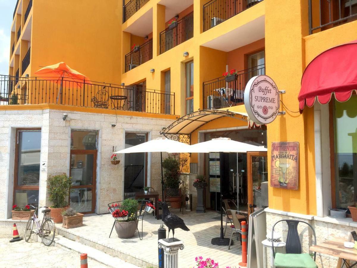 Supreme Beach Apartments Balchik Exterior photo
